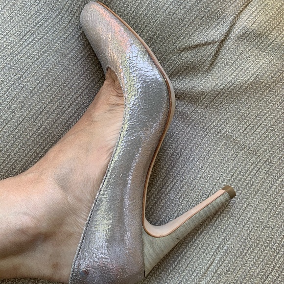 Coach - Picture 4 of 6